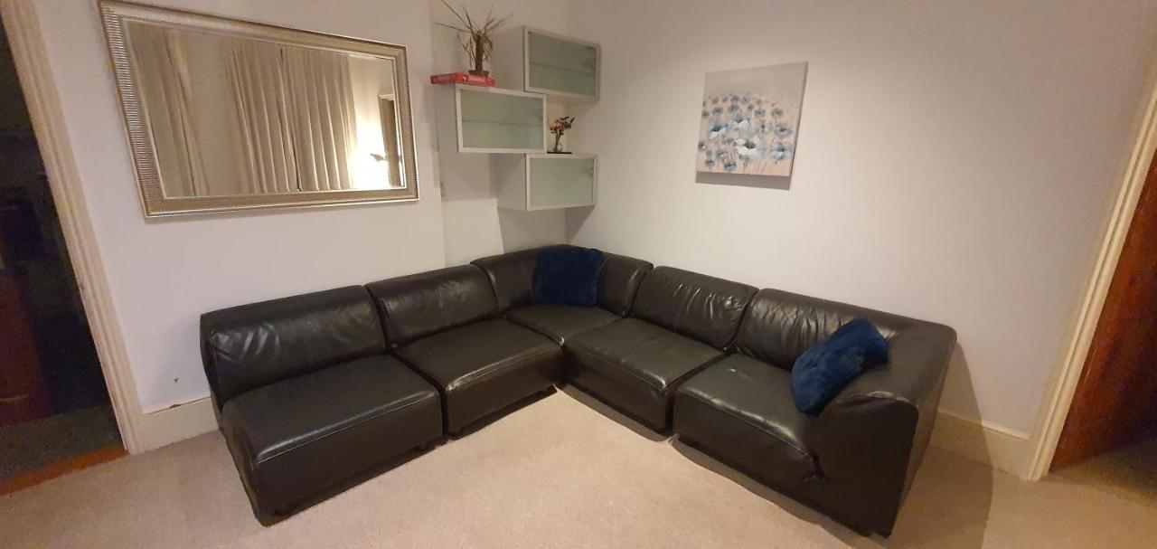 Walk To London Bridge En Suite Apartment With Kitchen Londres Exterior foto